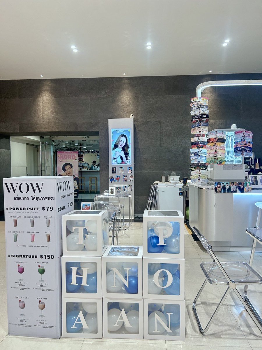 มาค่า  🌈💖
แกลอรี่วันเกิด #PonThanapon  เริ่มแล้วจ้า พร้อม #giveaway เริสๆ 

Venue : <a href="/AsokeWow/">wow.asoke</a> 
Dates : 28 Apr. -3 May
Time : 9 am.-6pm.

#PitBabeTheSeries2 #PitBabeTheSeries #thana_pon #t_aiemkumchai