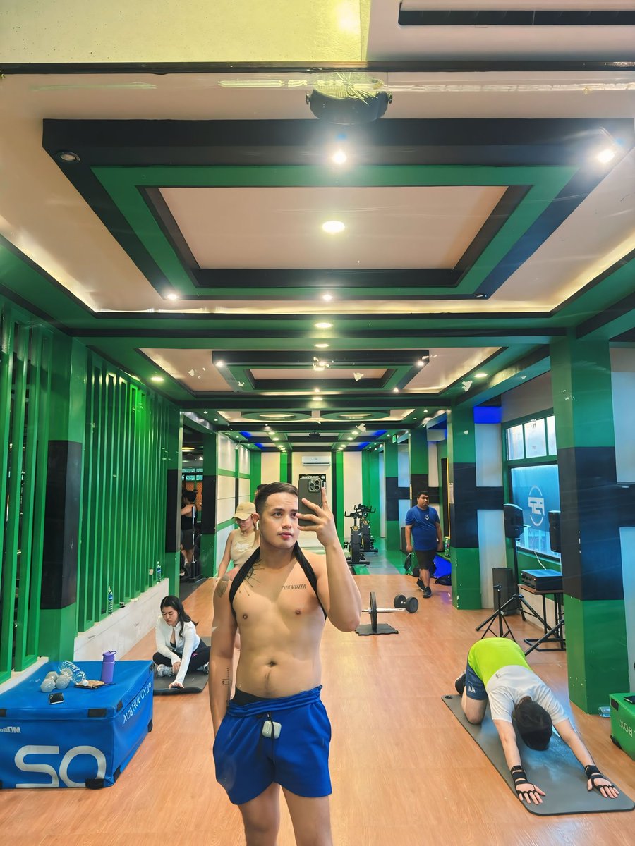 buhatin kaya kita! 💦💪🏻