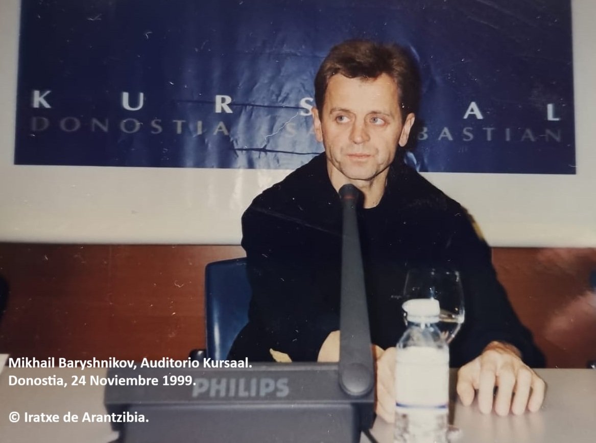 « 𝘓𝘢 𝘥𝘢𝘯𝘻𝘢 𝘱𝘶𝘦𝘥𝘦 𝘥𝘦𝘴𝘱𝘦𝘳𝘵𝘢𝘳 𝘭𝘢 𝘦𝘮𝘱𝘢𝘵í𝘢, 𝘪𝘯𝘴𝘱𝘪𝘳𝘢𝘳 𝘨𝘦𝘯𝘦𝘳𝘰𝘴𝘪𝘥𝘢𝘥 𝘺 𝘱𝘳𝘰𝘷𝘰𝘤𝘢𝘳 𝘶𝘯 𝘥𝘦𝘴𝘦𝘰 𝘥𝘦 𝘴𝘢𝘯𝘢𝘳 𝘮á𝘴 𝘲𝘶𝘦 𝘥𝘦 𝘥𝘢ñ𝘢𝘳». 

𝐌𝐞𝐧𝐬𝐚𝐣𝐞 𝐃í𝐚 𝐈𝐧𝐭𝐞𝐫𝐧𝐚𝐜𝐢𝐨𝐧𝐚𝐥 𝐃𝐚𝐧𝐳𝐚 ✍🏻 𝐌. 𝐁𝐚𝐫𝐲𝐬𝐡𝐧𝐢𝐤𝐨𝐯