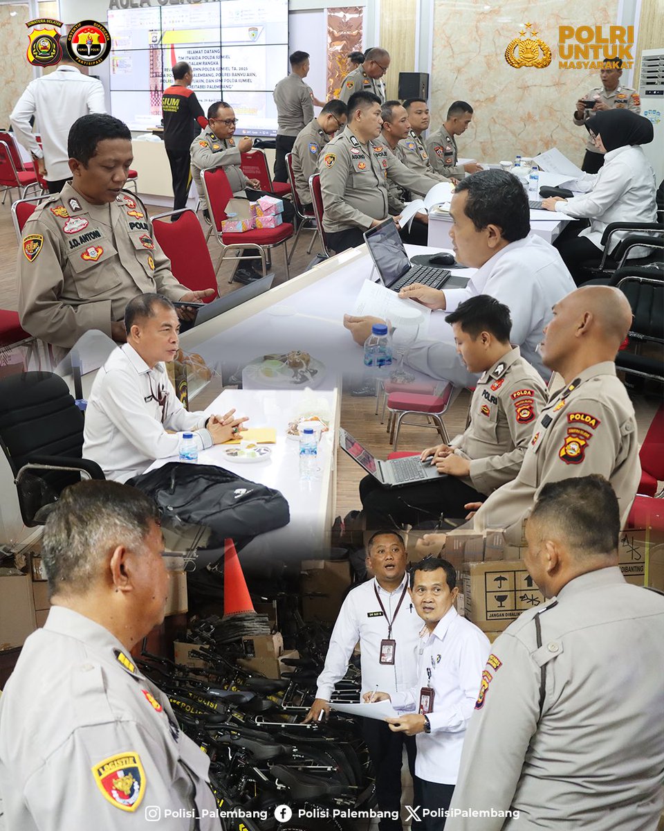 PolisiPalemban3's tweet photo. Revaluasi Aset BMN Polda Sumsel Tahun 2025 di Aula Cendrawasih
Bantuan Polisi Wa No 081370002-110
#humaspoldasumsel #poldasumateraselatan #divhumaspolri #polisiindonesia #polripresisi #beyondtrustpresisi2025 #ProgramAgiat2Indikator1 #optimalisasimanajemencitra #spripimpolri https://t.co/RKdk6ct4M5