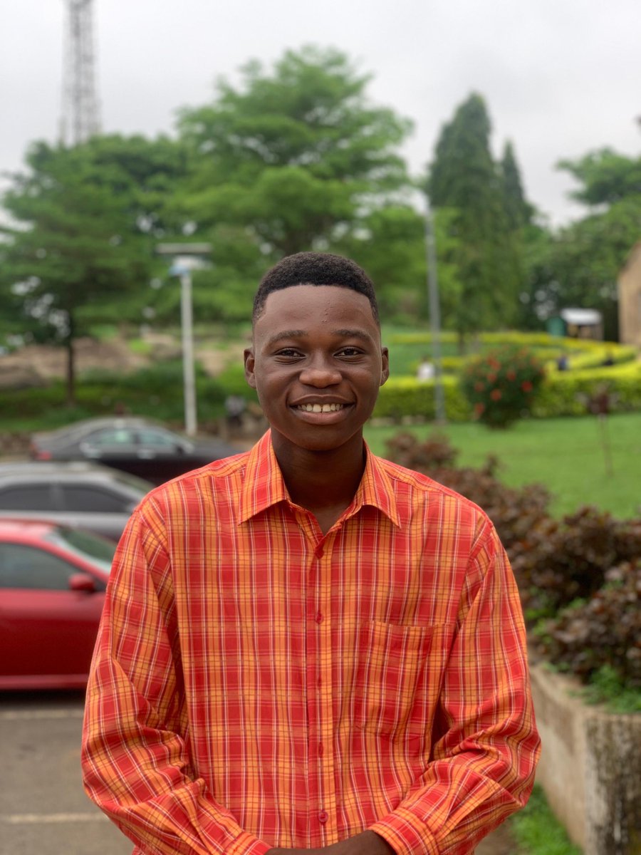 OlowoKamiye's tweet photo. Community management for me started way back in 2021. 

I remember opening my first group, adding a few of my friends, excited, full of hope and in just a matter of weeks, I watched almost all of them leave. It stung a little.
Okay, maybe more than a little. https://t.co/jMtS2aFVw4