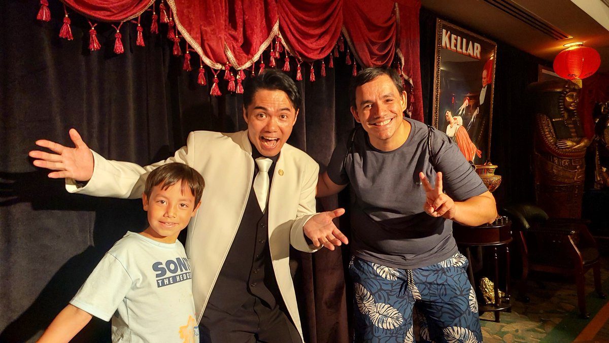 RicardoChac's tweet photo. #themagicalmisteryshow https://t.co/aa0HFQKNTQ