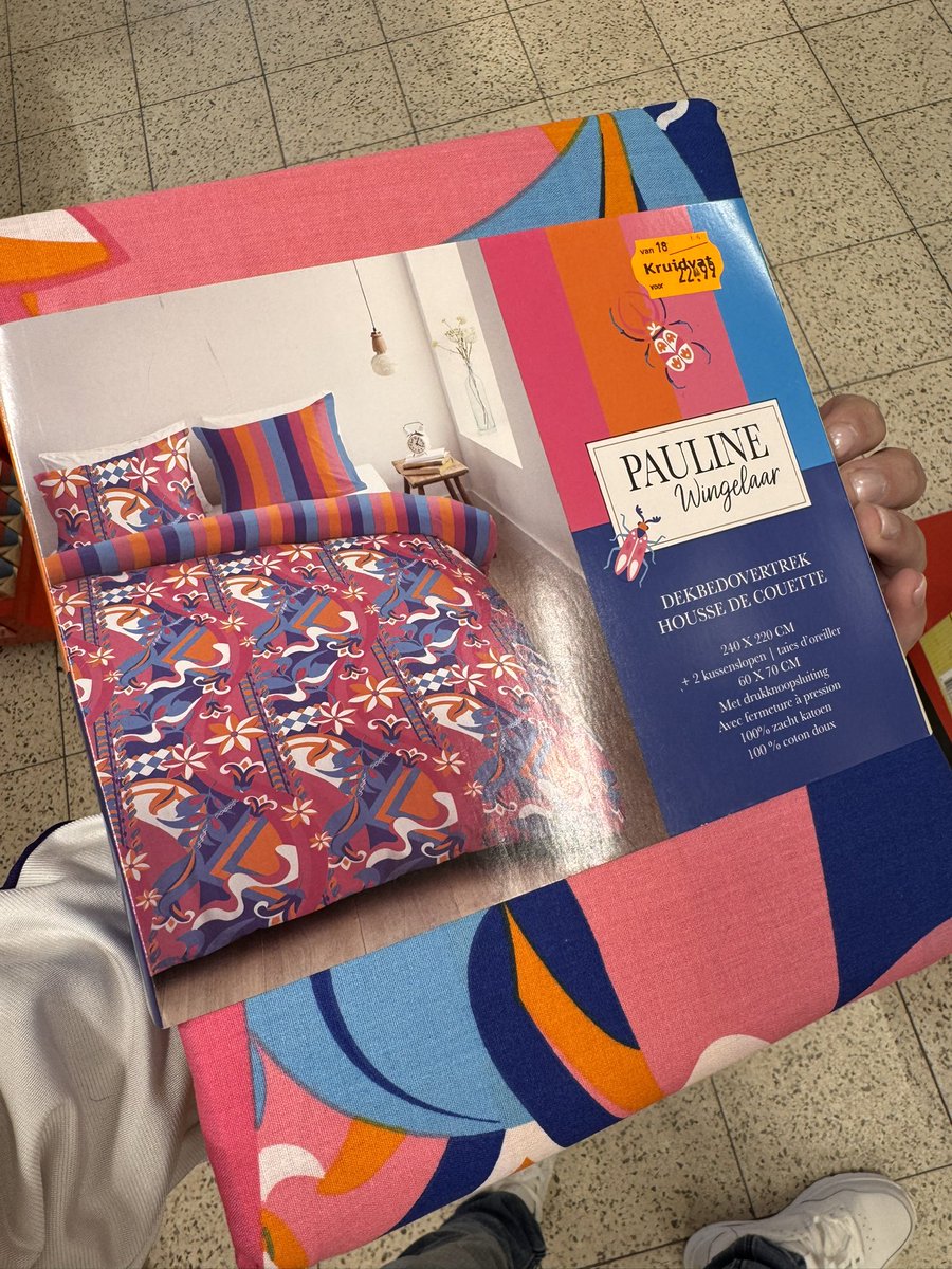 maickel1979's tweet photo. GOT IT !!!
@Kruidvat #PaulineWingelaar #dekbed #zomer #kleurrijk https://t.co/9KvZgcLdIM