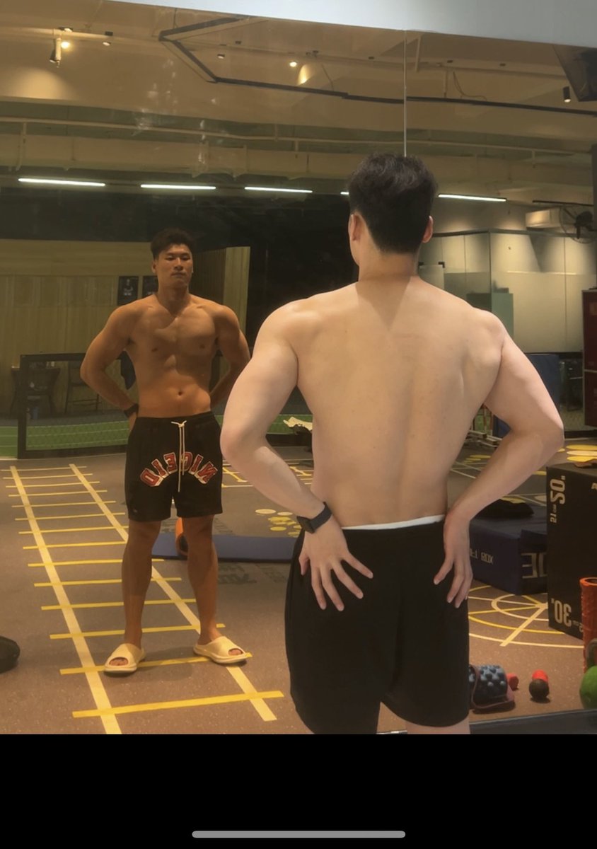 打哭坏女人 tweet media