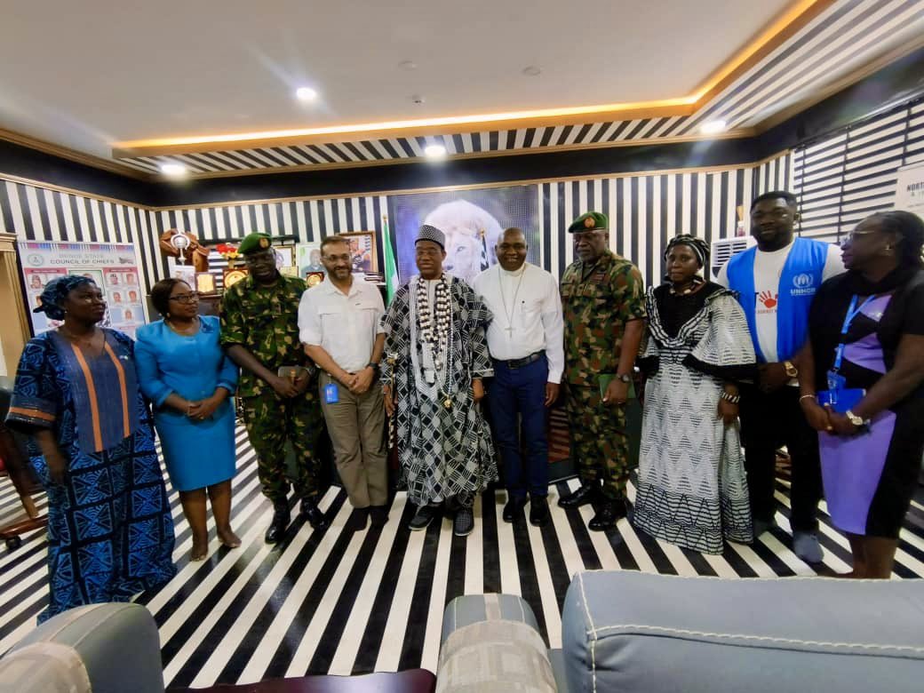 An immensely important visit to Benue🇳🇬. 

@UNHCRNigeria is committed to supporting peacemakers in reestablishing and strengthening traditional dispute resolutions and peace mechanisms, to allow all communities to coexist, and for displaced communities to return home safety.
