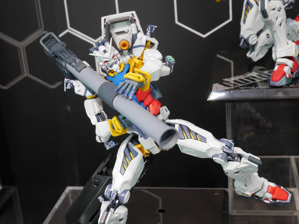 魂ストア で開催中の「GUNDAM FIGURE EXHIBITION」にて 「METAL ROBOT