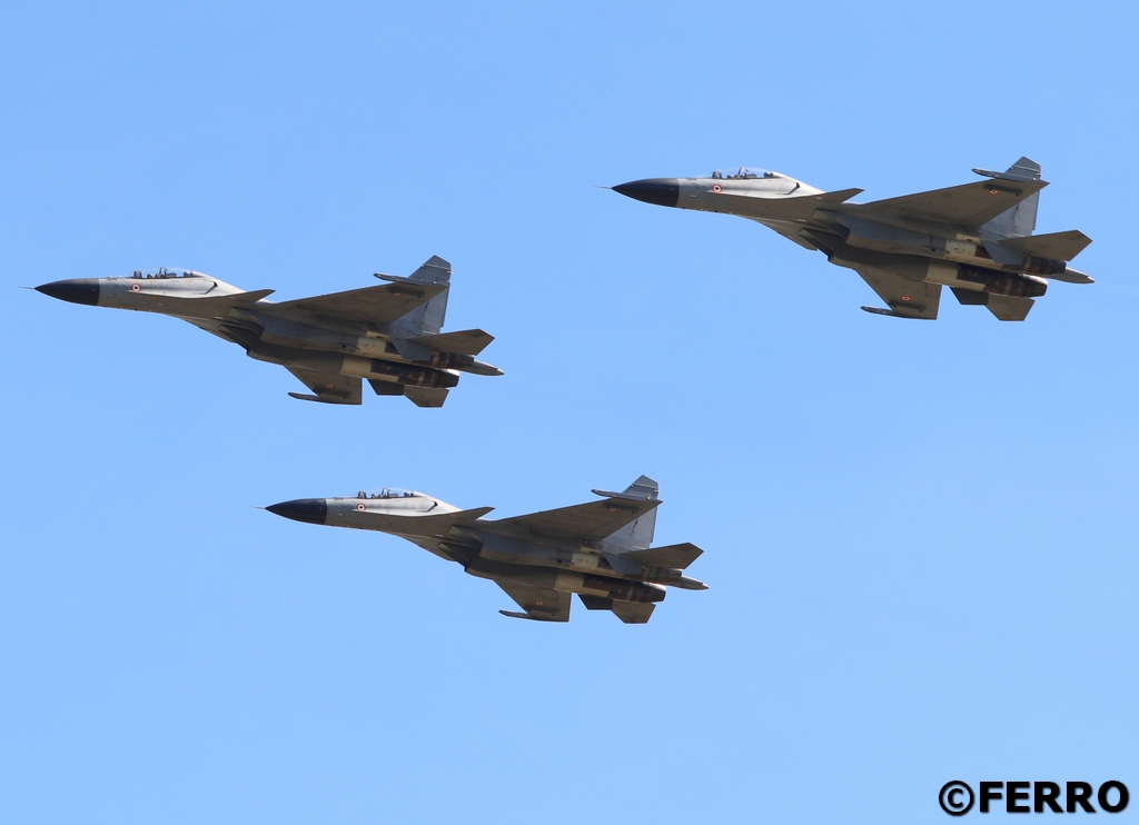 Gibdan1's tweet photo. A few more pics of the Indian AF Sukhoi SU30s at Inochos 25 a couple fo weeks ago #avgeek #avgeeks #haveglass #aviation #aviationphotography #aviationdaily #planespotting
@air_intel
#Iniochos25 https://t.co/T9RUAVxnsg