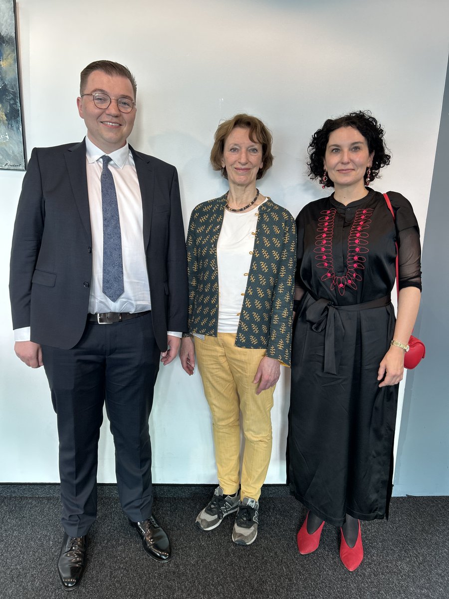 Justyna Olko 🇪🇺🇺🇦 (@justynaolko) on Twitter photo Excited to take on the role of the Ambassador for the ERC along with <a href="/MichalTomza/">Michał Tomza</a> and work for even more visibility, impact and resilience of ERC in its responses to building European frontier research autonomy, tackling global challenges & strengthening democracy #Amb4ERC Excited to take on the role of the Ambassador for the ERC along with <a href="/MichalTomza/">Michał Tomza</a> and work for even more visibility, impact and resilience of ERC in its responses to building European frontier research autonomy, tackling global challenges & strengthening democracy #Amb4ERC
