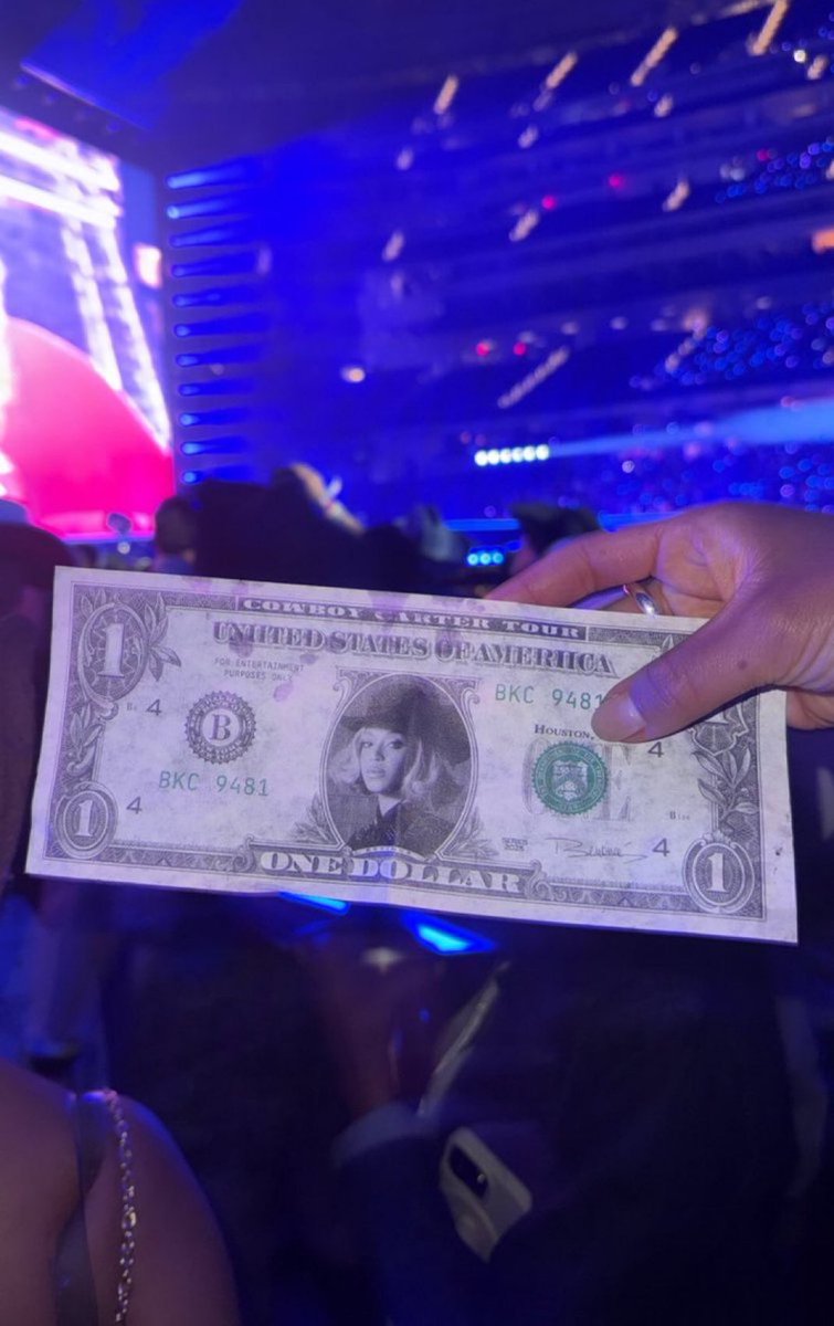 Beyoncé Dollars at the COWBOY CARTER Tour #COWBOYCARTERTour