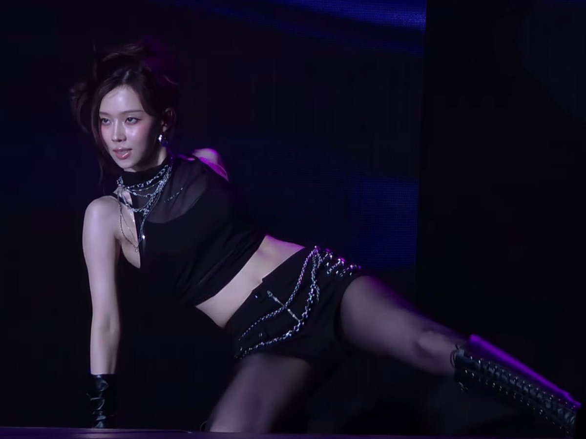 WINTER

#Winter #윈터 #aespa #에스파