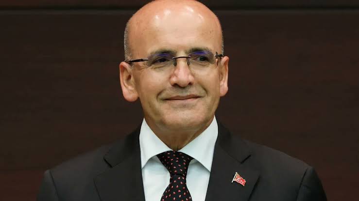 PiyasaTturkiye's tweet photo. Maliye Bakanı Mehmet Şimşek:

"Borsa risklidir."