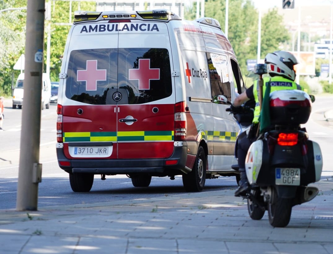 A causa del #apagón en la ciudad y alfoz de #Salamanca, durante el lunes atendimos cinco incidencias derivadas por el 112 de personas con movilidad reducida que requerían ayuda para poder subir a sus viviendas en edificios donde los ascensores se encontraban averiados.