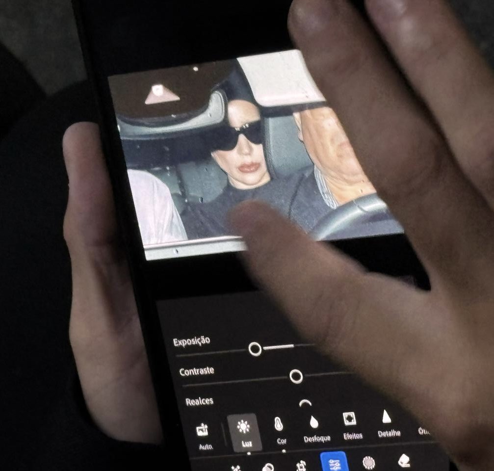 🚨ATENÇÃO: 

PRIMEIRA IMAGEM DE LADY GAGA NO RIO DE JANEIRO.