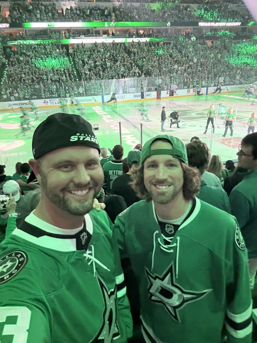 Swarbs10's tweet photo. Stars!!!! https://t.co/MELPQW2wT0