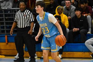 coach__bdub's tweet photo. 🚨 Offer Alert 🚨

Carlow has offered Dylan Bena - 2025 PG, River Hill (Clarksville, MD) - https://t.co/8HAIogoiyw https://t.co/tHvnumaaUk