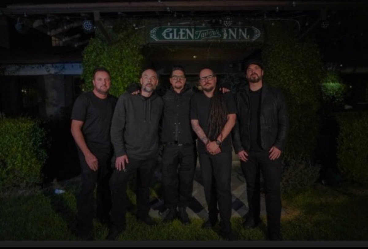 An all new episode of #ghostadventures airs this Wednesday on @discovery channel 👻