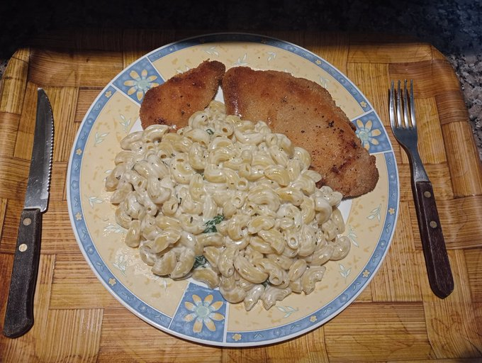 #MilanesaConFideos.