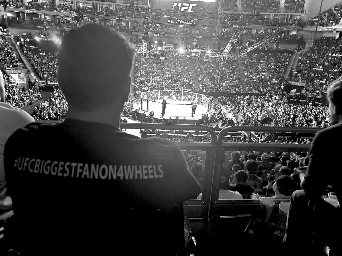 JasonRyanJones's tweet image. #UFCBIGGESTFANON4WHEELS 
#UFCKansasCity
