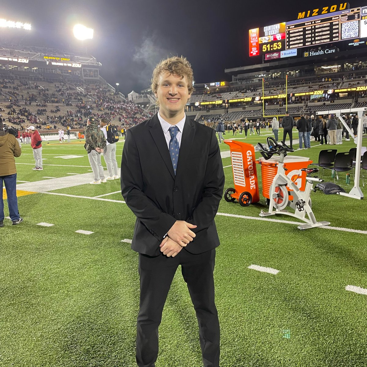 Ian Paprocki (@ianpaprocki) on Twitter photo I'm excited to announce that I will serve as <a href="/KCOUSports/">KCOU Sports</a>' Sports Director for the 2025-26 school year!
I'm extremely grateful for the chance to work with and lead such a phenomenal group of broadcasters and individuals.
Can't wait to get to work.🐯🎙️ I'm excited to announce that I will serve as <a href="/KCOUSports/">KCOU Sports</a>' Sports Director for the 2025-26 school year!
I'm extremely grateful for the chance to work with and lead such a phenomenal group of broadcasters and individuals.
Can't wait to get to work.🐯🎙️