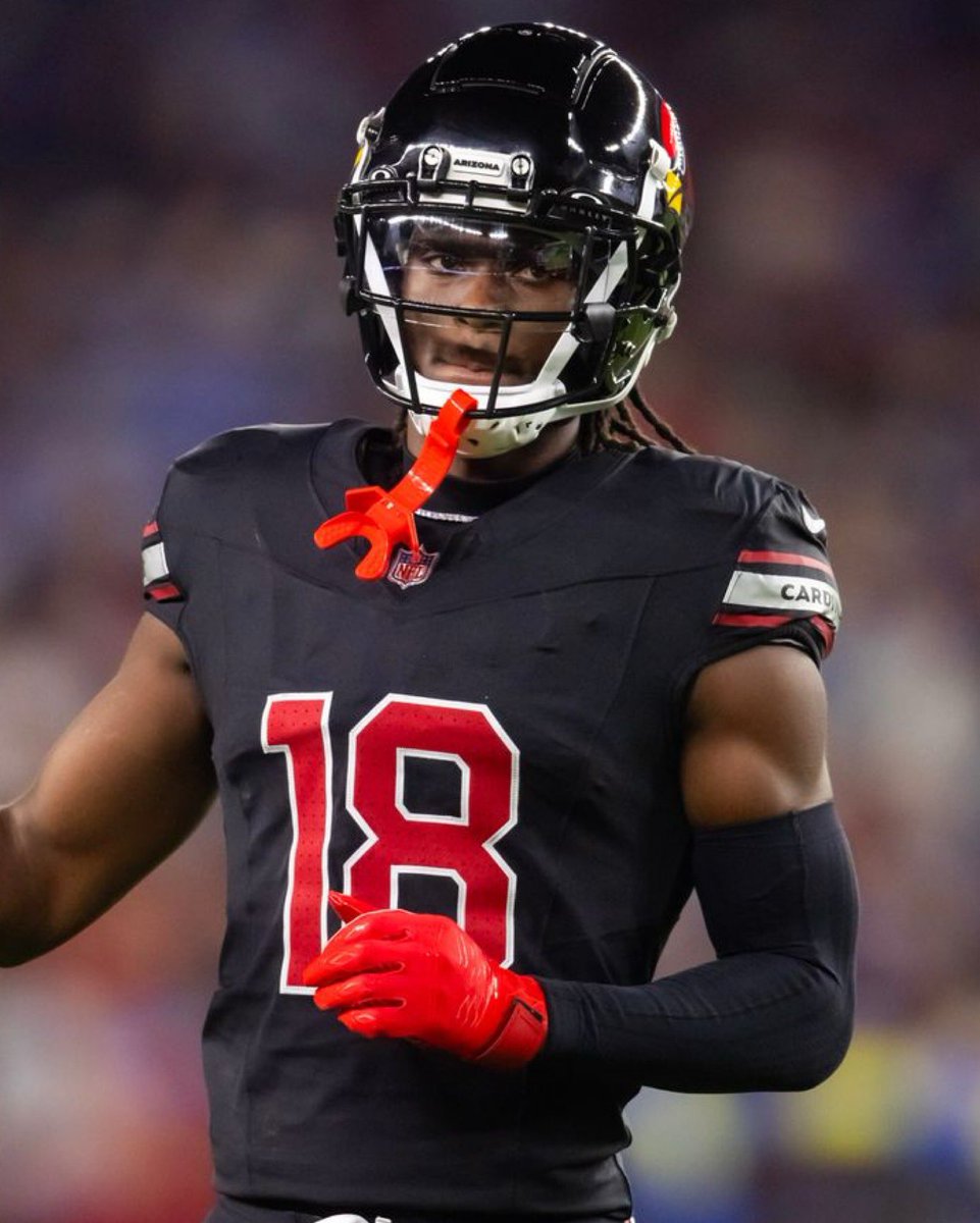 jasrifootball's tweet image. 𝗧𝗥𝗘𝗡𝗗𝗜𝗡𝗚: #Cardinals 2nd year WR Marvin Harrison Jr appears to have bulked up this offseason.

Big sophomore season incoming?