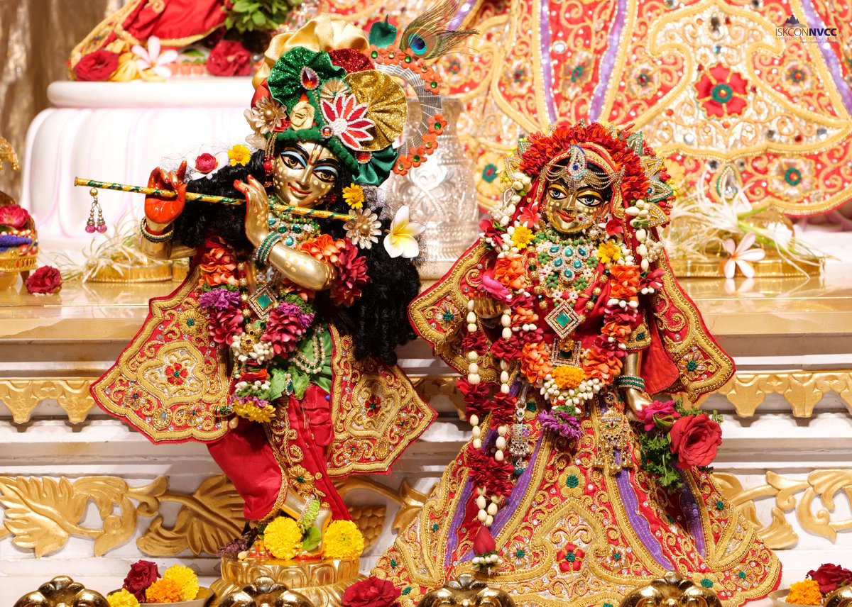 ISKCONPune's tweet photo. 🙏🏽Today's Darshan 📿 🗓29-04-2025🙏
🌷Sri Sri Radhavrindavanchandra🌷
🚩@ISKCONNVCCPune🚩
.
.
#ISKCON #ISKCONNVCC #ISKCONNVCCPune #ISKCONPune
#29thapril #29thapril2025 #Tuesday #Vrindavan
#Harinaamsankirtan #Radheshyamdas #Radheradhe
#Sankirtan #Kirtan  #Mayapur #Prabhupada https://t.co/oSXYJMTlNF