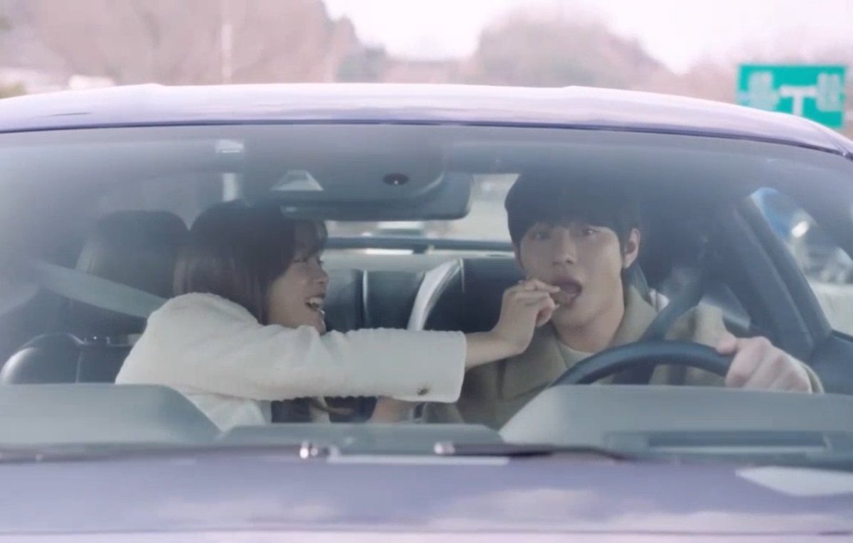 Tae Moo is still like a child when he is around Hari, cute and spoiled, very sweet 🥰🥰🤭
#hatae 💕