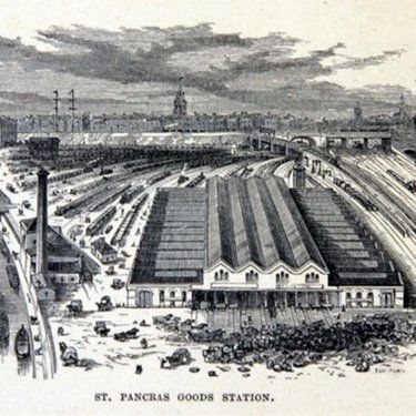 #OnThisDay 57 years ago, the Midland Railway's St Pancras Goods station closed. This vast complex where Camley Street is today pre-dated the Midland mainline by 6 years, so initially was accessed via the GNR. buff.ly/NMxE6aa