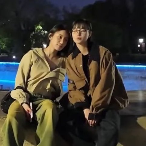 GraceOaey_TH's tweet photo. อยากให้โลกของ เกรซโอ๋เอ๋ เอียงเข้าหากันแบบนี้บ่อยๆจัง🤭

#GraceOaey #Gracebudsarin #Oaeyponchanok #เกรซโอ๋เอ๋ https://t.co/FIZlG5lpAU