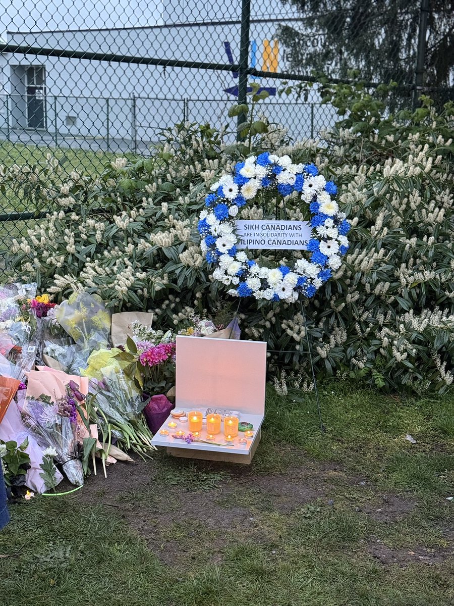 singhafied's tweet photo. Heartfelt thoughts and prayers
Standing in grief and in hope with victims’ family, loved ones and Filipino community.

Honoring the Lives Lost at Lapu Lapu Day Tragedy Memorial

#LapuLapuFestival Fraser Street Vancouver
 @BCSikhs @Campaign1984 https://t.co/YZ8jJhiNZH