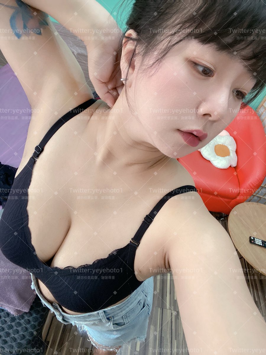 客人還沒來前先努力動一動
夏天到了要認真動一下
冬天真的太胖了
#努力減重中 https://t.co/musUxSm8h5