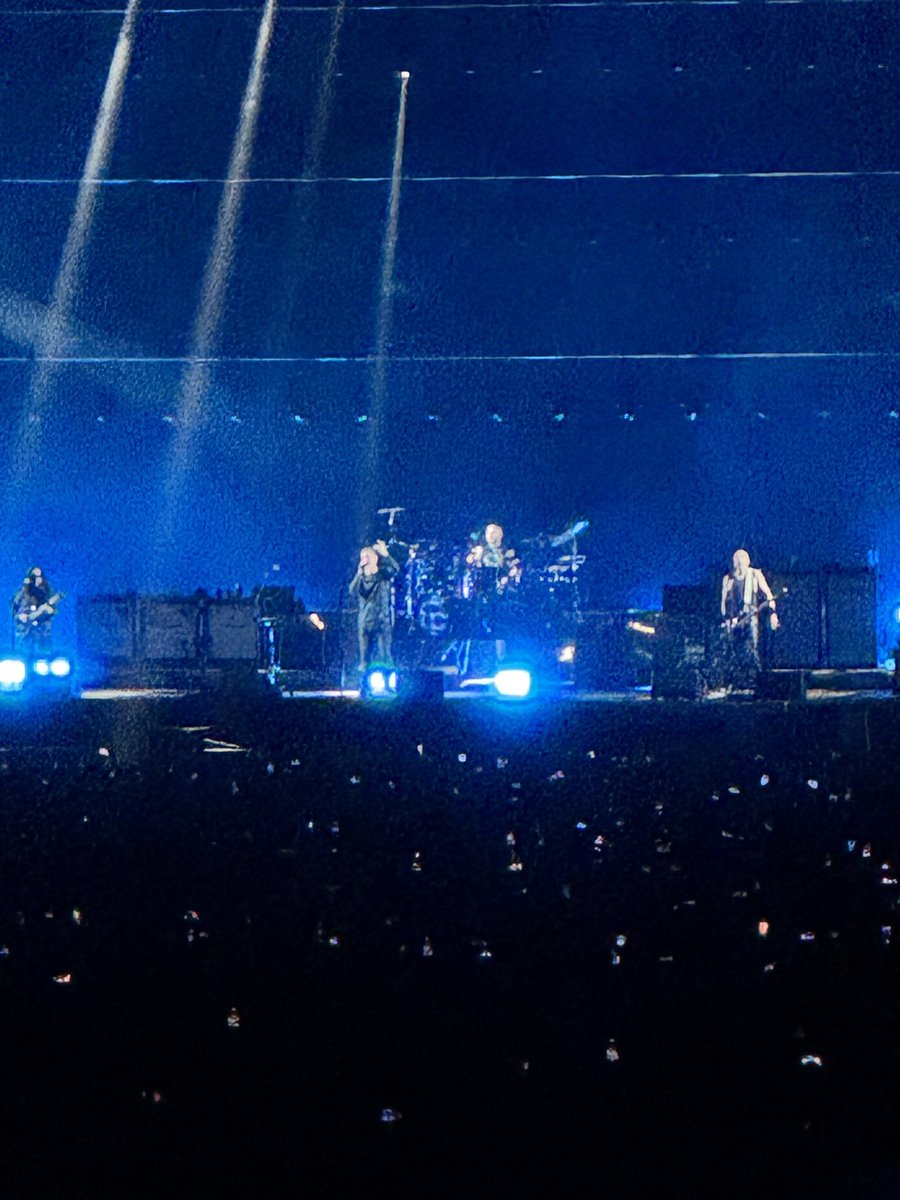 mgonzr94's tweet photo. System of a Down en Lima,
un concierto inolvidable al que tuve la fortuna de ir.

27/04/2025

#SystemofadownPeru #SystemOfADown #soadenlima https://t.co/VUqXlVyP1d