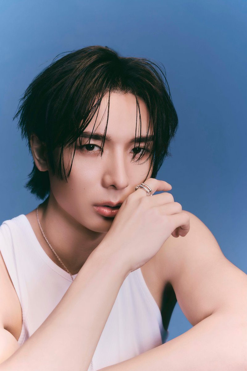 oricon's tweet photo. 元PENTAGON・安達祐人（ユウト）、
日本での本格再始動発表🎊
1st EPリリース決定✨

💭一緒に、特別な時間を
🔻コメント全文　
https://t.co/ToG4g7BiRe

#ユウト #安達祐人 https://t.co/N8PFILtoLS