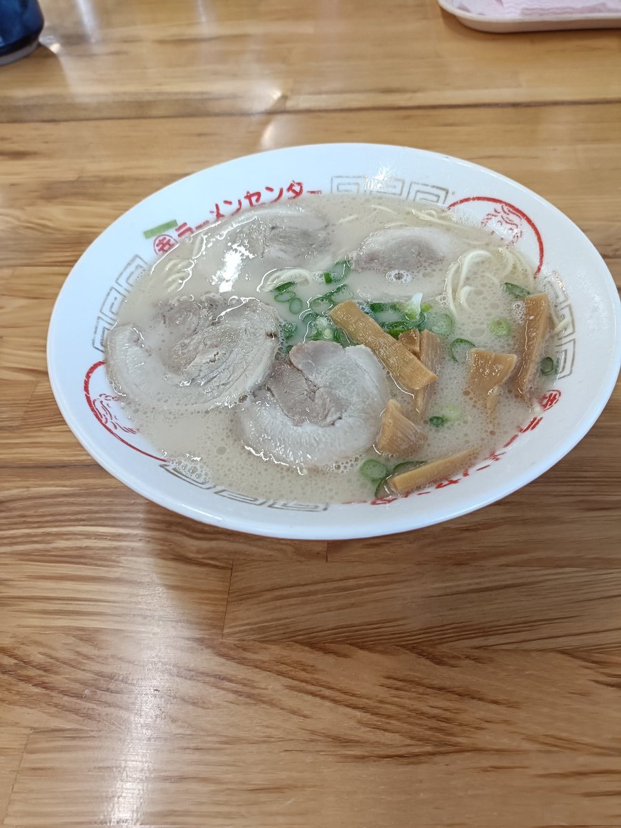 子供の頃はラーメンといえばこの店だったから身体に馴染む🐷🍜
#丸幸ラーメンセンター