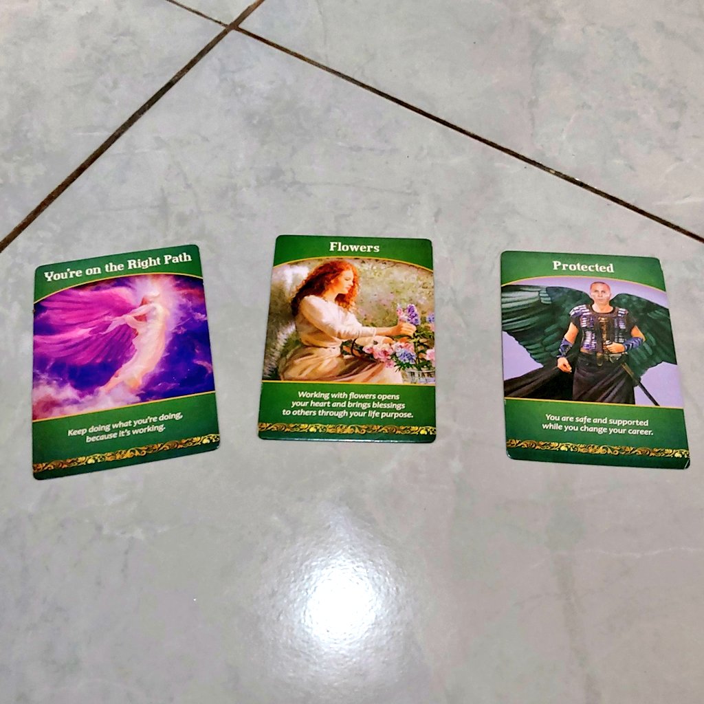 Calling for all #EarthSigns especially Taurus. This is for you.

Whatever career, or option you choose, go for it. It  is your path!

Start with small steps, like a flowers. Slowly growing, but the result is beautiful. You are protected with this new choice of yours, keep going!