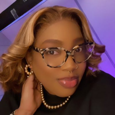 Cutetina5's tweet photo. #NouvellePhotoDeProfil https://t.co/r8ZFT3pXDi