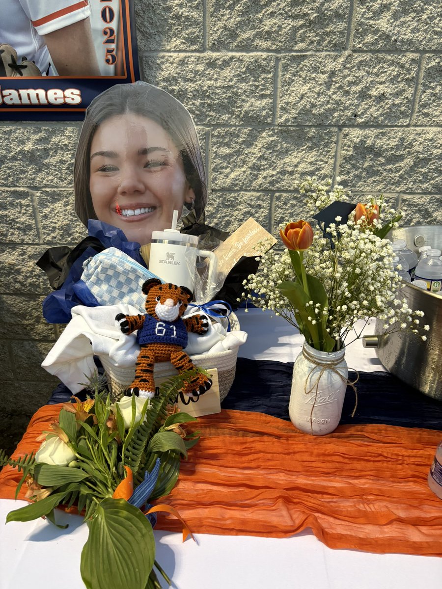 Dani James tweet media