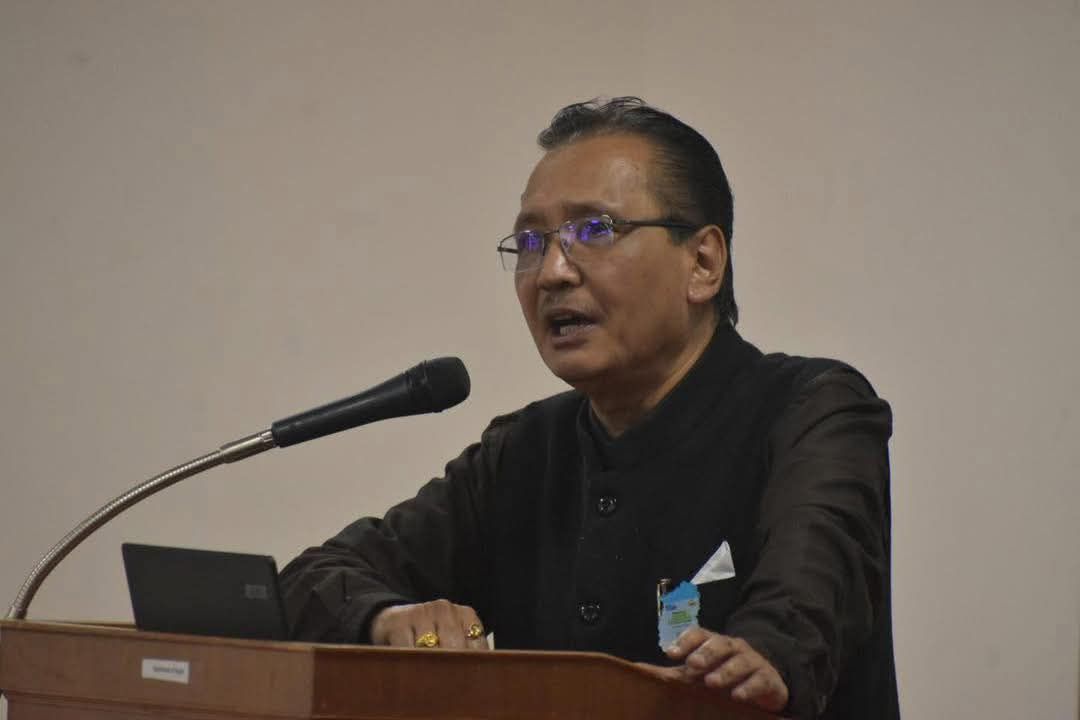 tvsikkim's tweet photo. Renowned Microbiologist Dr. Jyoti Prakash Tamang Passes Away
#NorthBengalUniversity #Microbiologist
https://t.co/07qdQBH6iH via @thevoicesikkim https://t.co/dU3SNArrjI