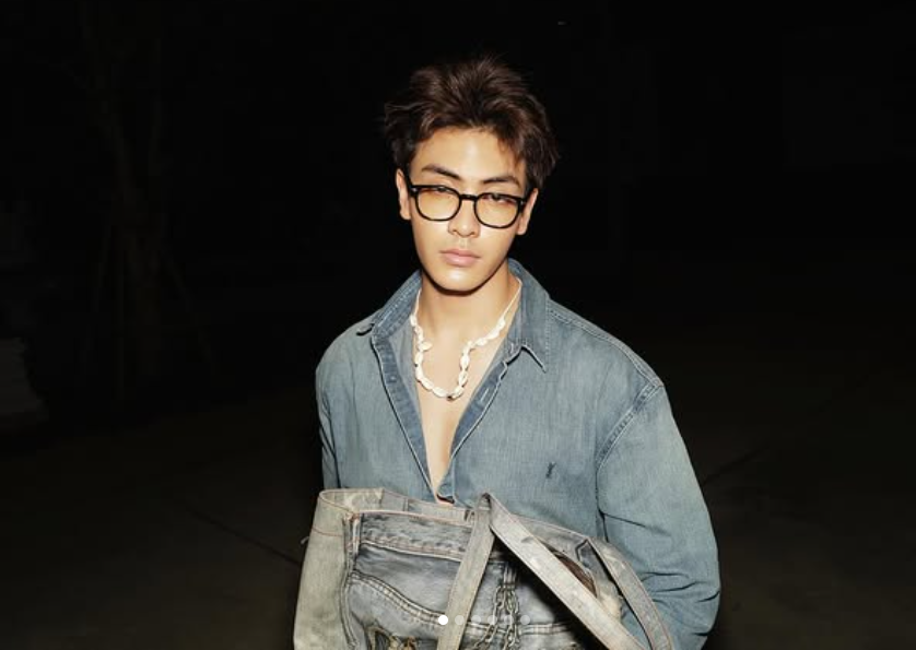 StarLight2025_'s tweet photo. 🥳Congratulations to Joong Archen on being nominated for 2025 The Most Shining Star in Thailand

🔗Vote Link: https://t.co/PIyxOmVITs

⏰DDL: May 3 20:00(BKK)

@ChenRcj @JoongTrend 

#JoongArchen #JoongDunk #DareYouToDeath
#STARLIGHTAWARDS https://t.co/ReRO6vvTYj