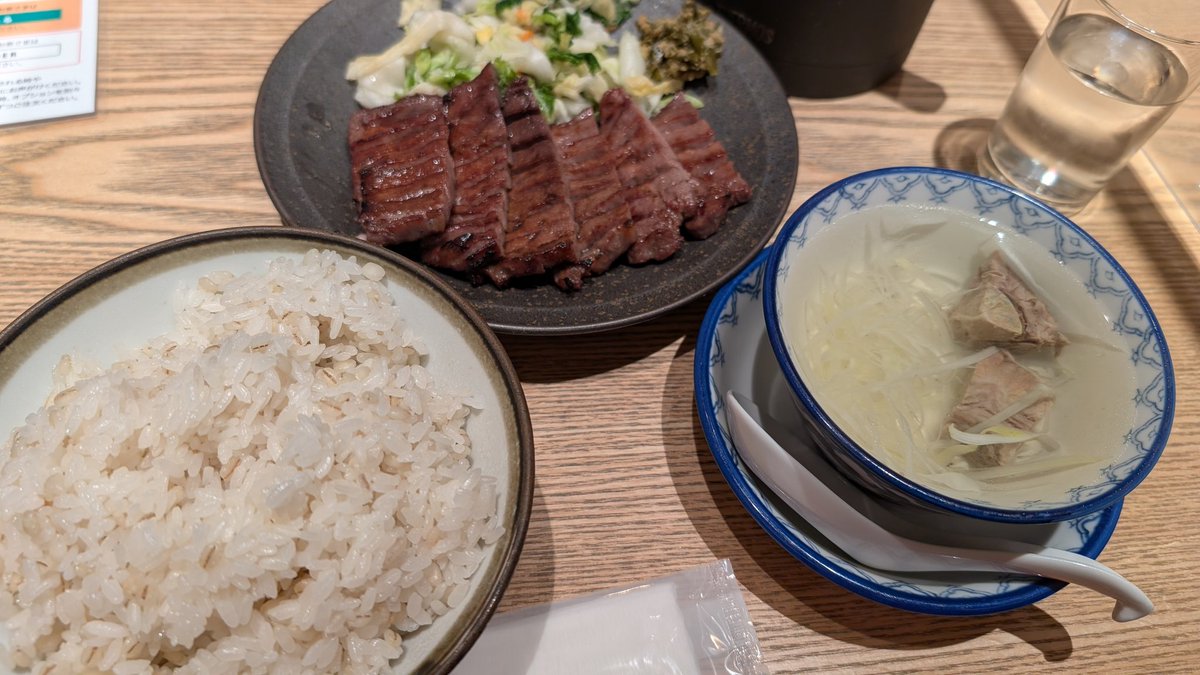 牛タンページ サニーフーズ 仙台牛5等級と牛タンの焼肉セット NIC-014 1セット