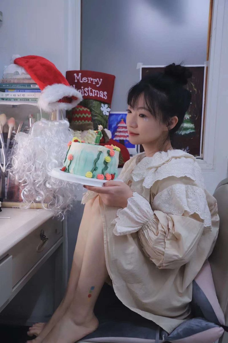 李漪倩 tweet media