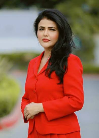 अगर में कुछ बोलूंगा तो मेरे घर पर #नैनो_चिप वाली टीम आ जाएगी आपका क्या कहना है ?