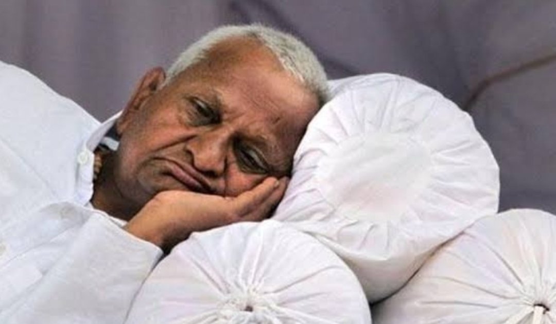 He took advantage of 2G and CWG scams which never happened 

INC was too innocent to play on back foot and lose political relevance nationally 💔