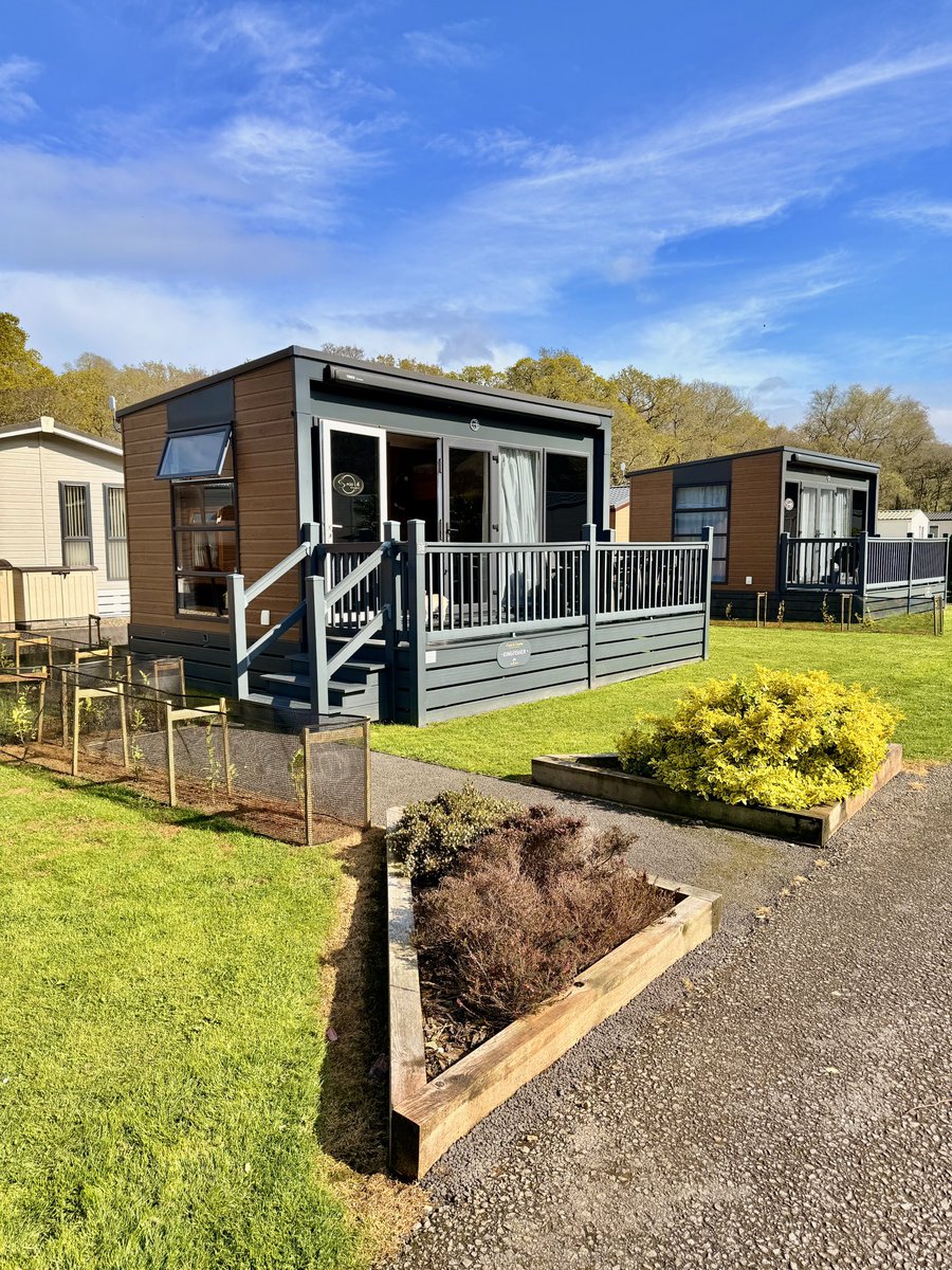thetouringboys's tweet photo. Very impressed with our @swiftgroup mini pod over the Easter weekend at Notter Bridge near Saltash, Cornwall. Cosy, compact, and packed with everything we needed to enjoy the countryside. A perfect little base with @Hoseasons #SwiftGroup #PodLife #StaycationUK #Cornwall https://t.co/SK7e321WHM