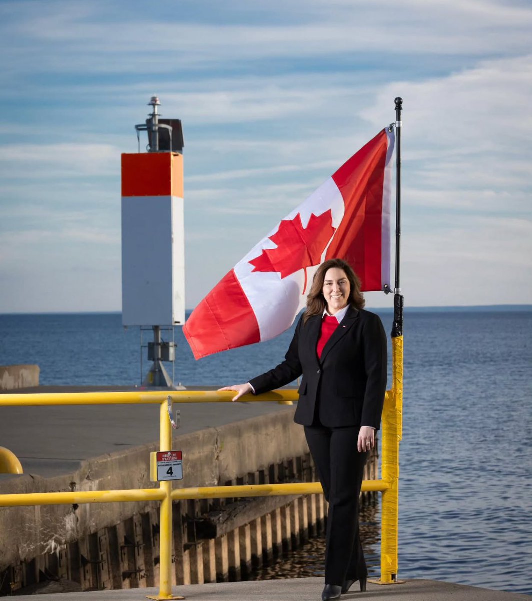 Kanada parlamentosunda artık bir Türk-Kanadalı milletvekili var!  Oakville West bölgesinde oyların çoğunu alan ve Liberal Parti 'den ilk kez seçilen Türk Kanadalı kadın milletvekili Sima Acan 'ı tebrik ediyoruz 🎉