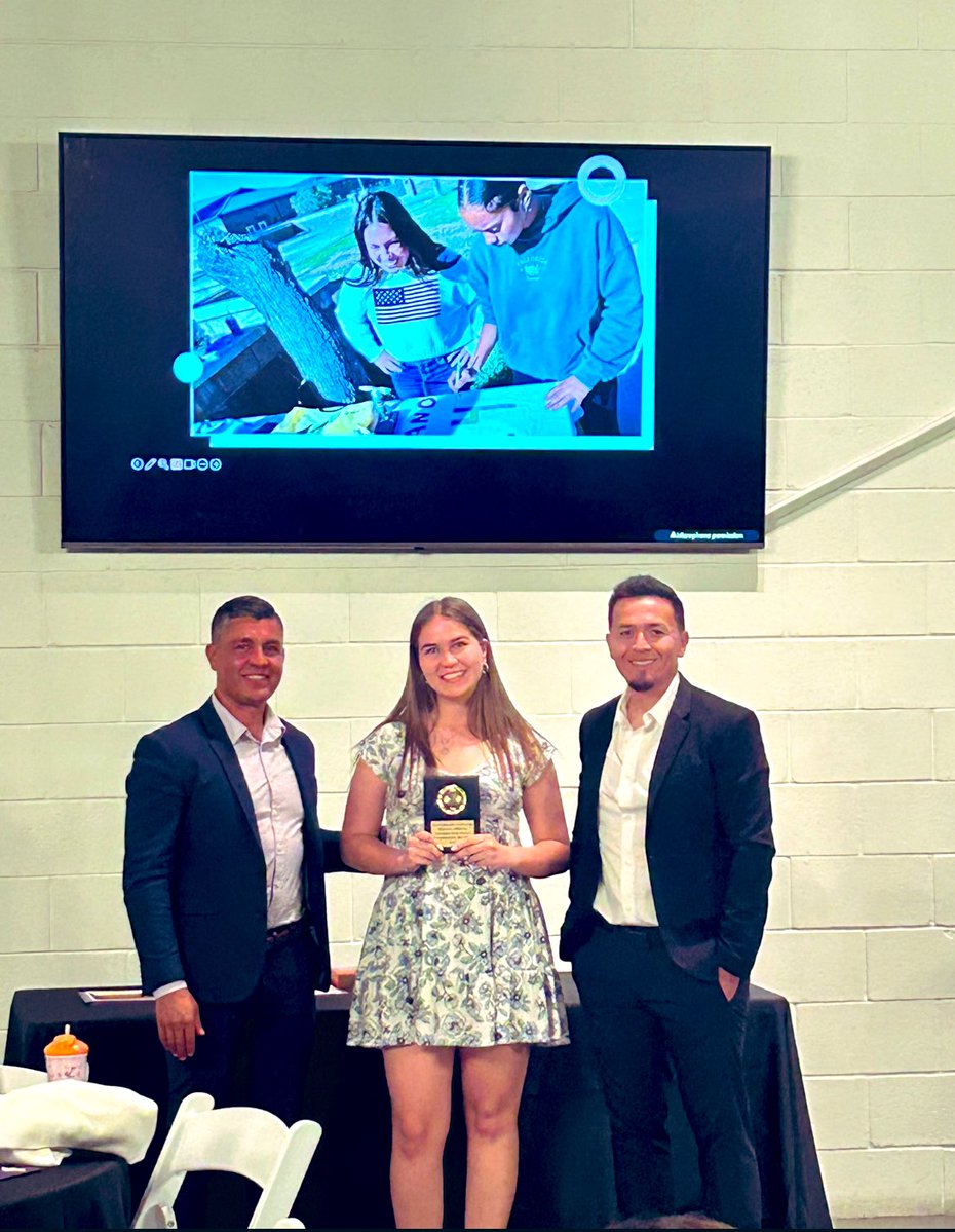 Franklin High School Girl’s Soccer⚽️ (@girlsoccerfhs) on Twitter photo This year’s Honorary Cougar Award goes to <a href="/BrianaOrwig/">Briana Orwig</a> and <a href="/dianabacaa/">Diana Baca</a>
Both of these ladies have helped our ENTIRE program from volunteering to soccer camps, working concessions and music, making flyers, and the list goes on…we really appreciate your time and dedication!! This year’s Honorary Cougar Award goes to <a href="/BrianaOrwig/">Briana Orwig</a> and <a href="/dianabacaa/">Diana Baca</a>
Both of these ladies have helped our ENTIRE program from volunteering to soccer camps, working concessions and music, making flyers, and the list goes on…we really appreciate your time and dedication!!