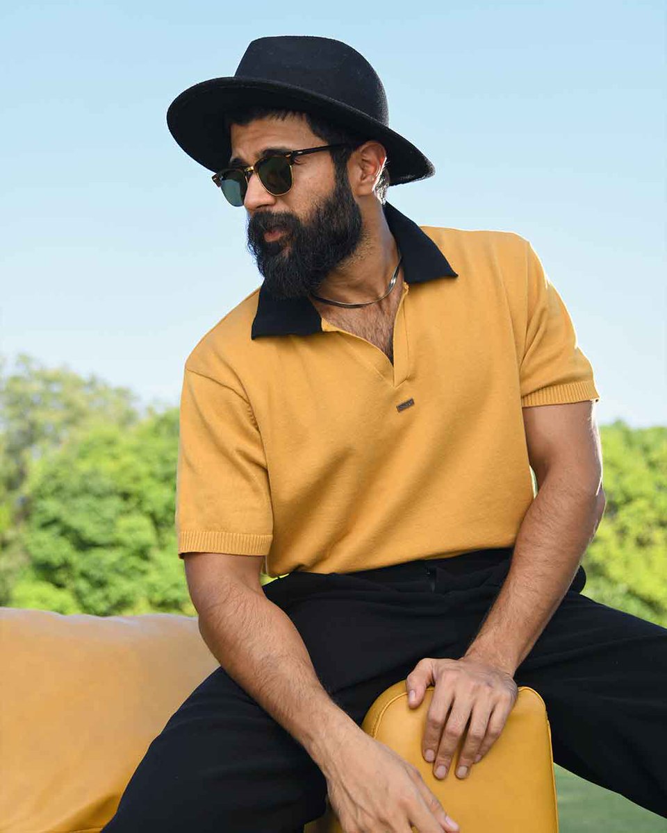 Mango TeluguCinema (@telugucinema7) on Twitter photo Handsome and Stylish #VijayDeverakonda 💛
<a href="/TheDeverakonda/">Vijay Deverakonda</a> #Kingdom #Tollywood #MangoTeluguCinema Handsome and Stylish #VijayDeverakonda 💛
<a href="/TheDeverakonda/">Vijay Deverakonda</a> #Kingdom #Tollywood #MangoTeluguCinema