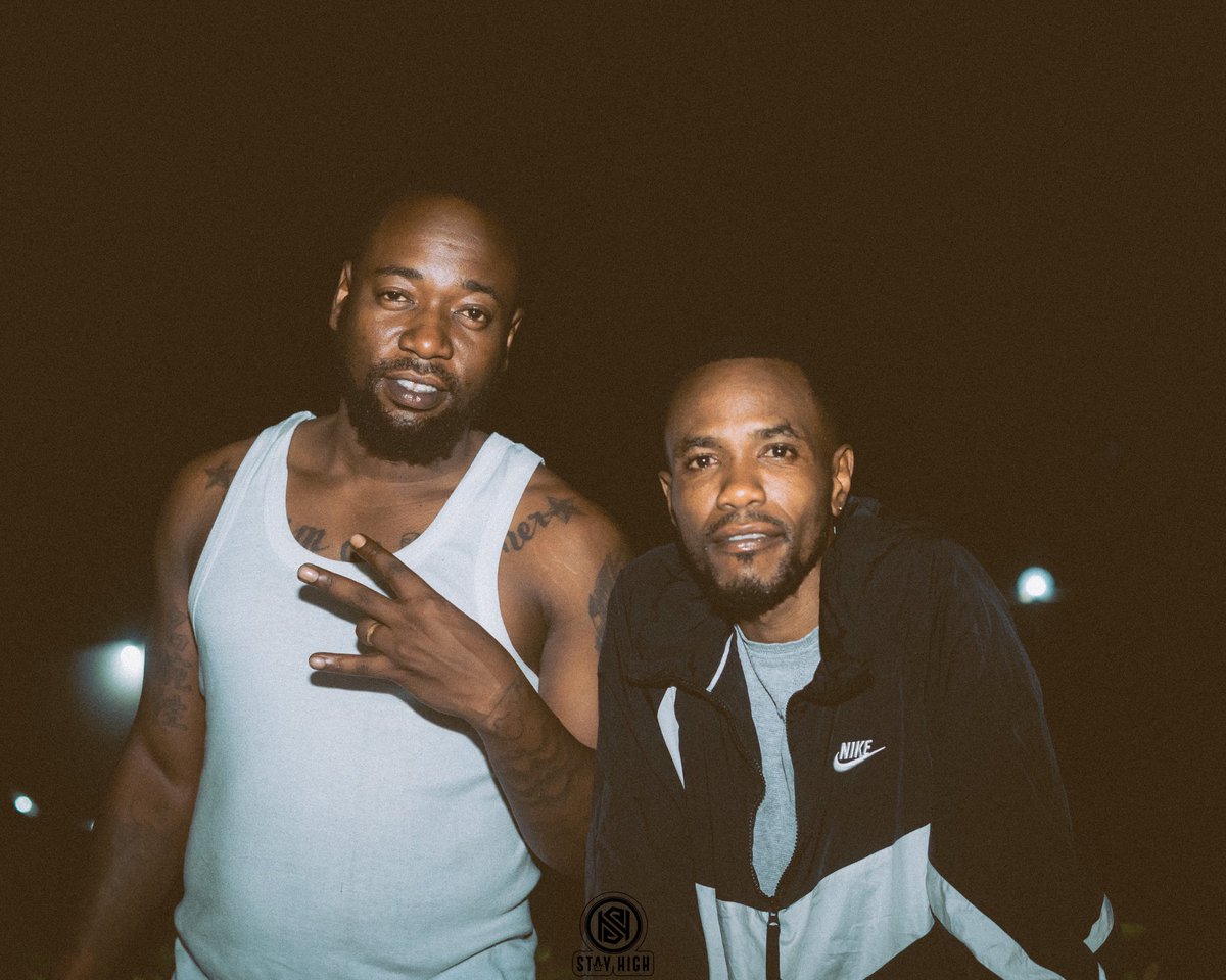 StayHighFam's tweet photo. RE-CAP:

On a Easter Sunday we brought out the squad for a “420 Cookout” since it was a speacial day 💨: S/o to y’all who pulled up for the event!!!!💯✅

📸 by: @Joshymwemsi #StayHighFam #420Cookout #WeMove #WeAreTheVibe #TheBackYardVibes https://t.co/MnrHIW6eJ2