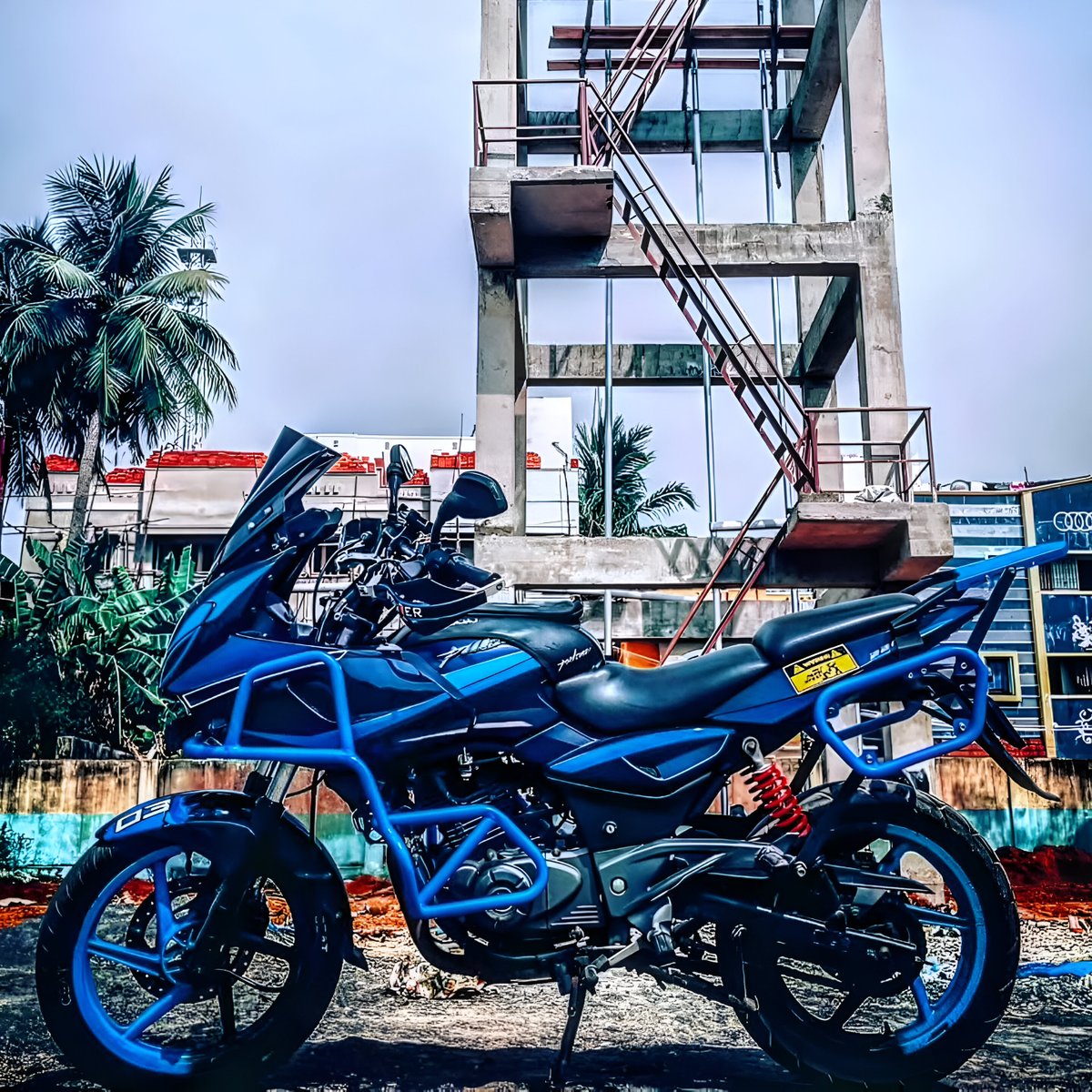 LLUVIATURIZMO's tweet image. 🔥 Give Your Pulsar 220 the Upgrade It Deserves with LLUVIA! 🔥

🏍️Take your ride to the next level with LLUVIA’s premium accessories

🛒 Gear up at 👉 lluvia.in

🎥 Big thanks to @jayabal_220_f 

#LLUVIAIndustries #LluviaTurizmo #Pulsar220 #Pulsar220F #Pulsar #ride