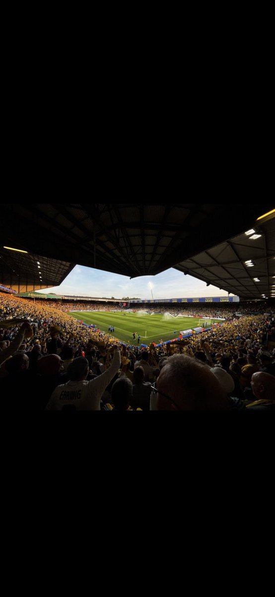 What a picture credit to <a href="/DoreeHF/">Andy D</a> #mot