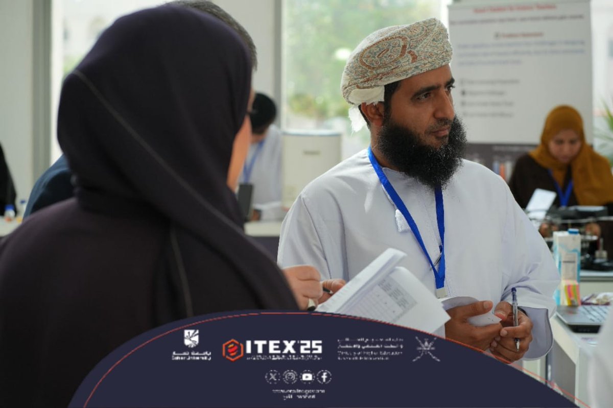 #يحدث_الان 
في جامعة صحار 
ينطلق تقييم المشاريع المتأهلة من الفرز الاول للمشاركة في المعرض الدولي للاختراع والابتكار والتكنولوجيا بكوالالمبور- ماليزيا 

يشارك في تقييم المشاريع: 
د. صلاح الزدجالي
د.خلود البلوشي
أ.د. جبار يوسف
د. عبدالله الشكيلي

#ITEX2025